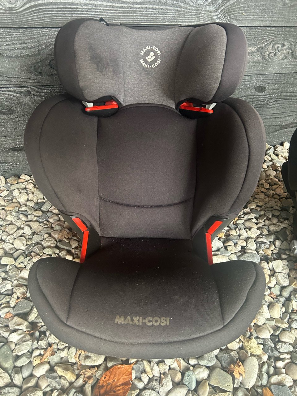 2x autostoelje rodifix maxicosi