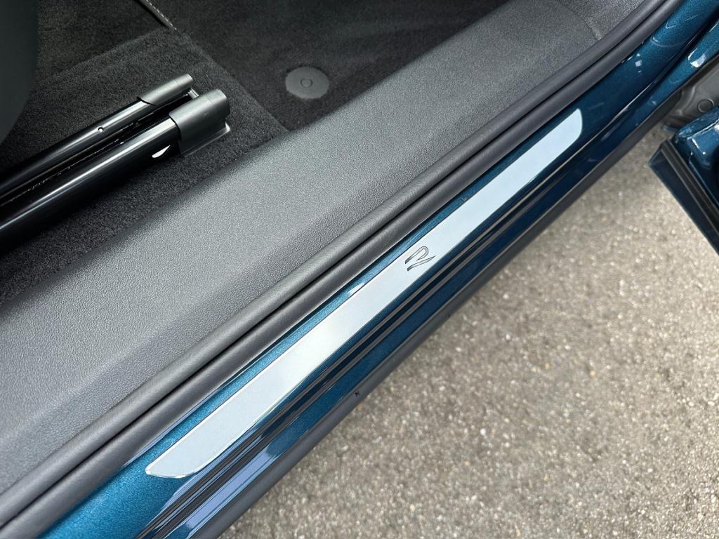 Volkswagen Tiguan 1.5 ehybrid r-line | black line | head-up | 360 camera | 