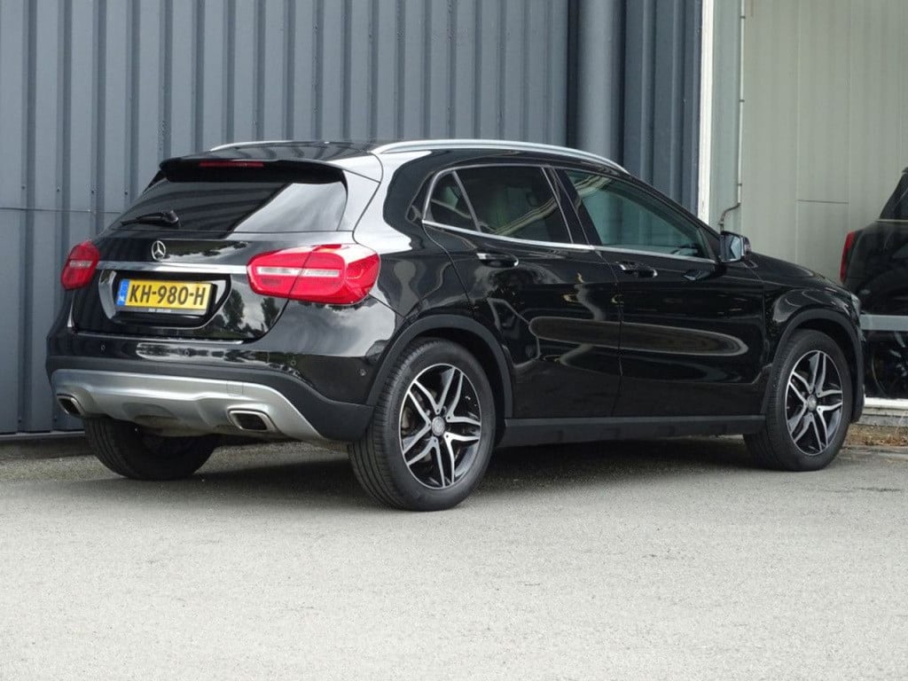 Mercedes-Benz Gla-klasse 200 prestige automaat | led | pano | el. koffer