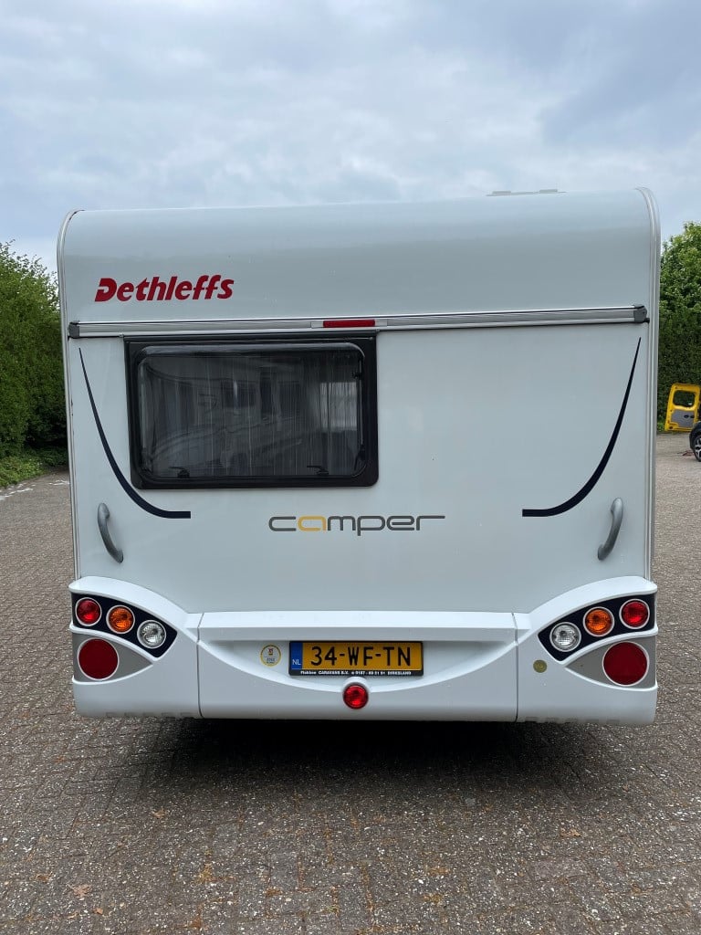 Dethleffs Camper 450 DB met mover