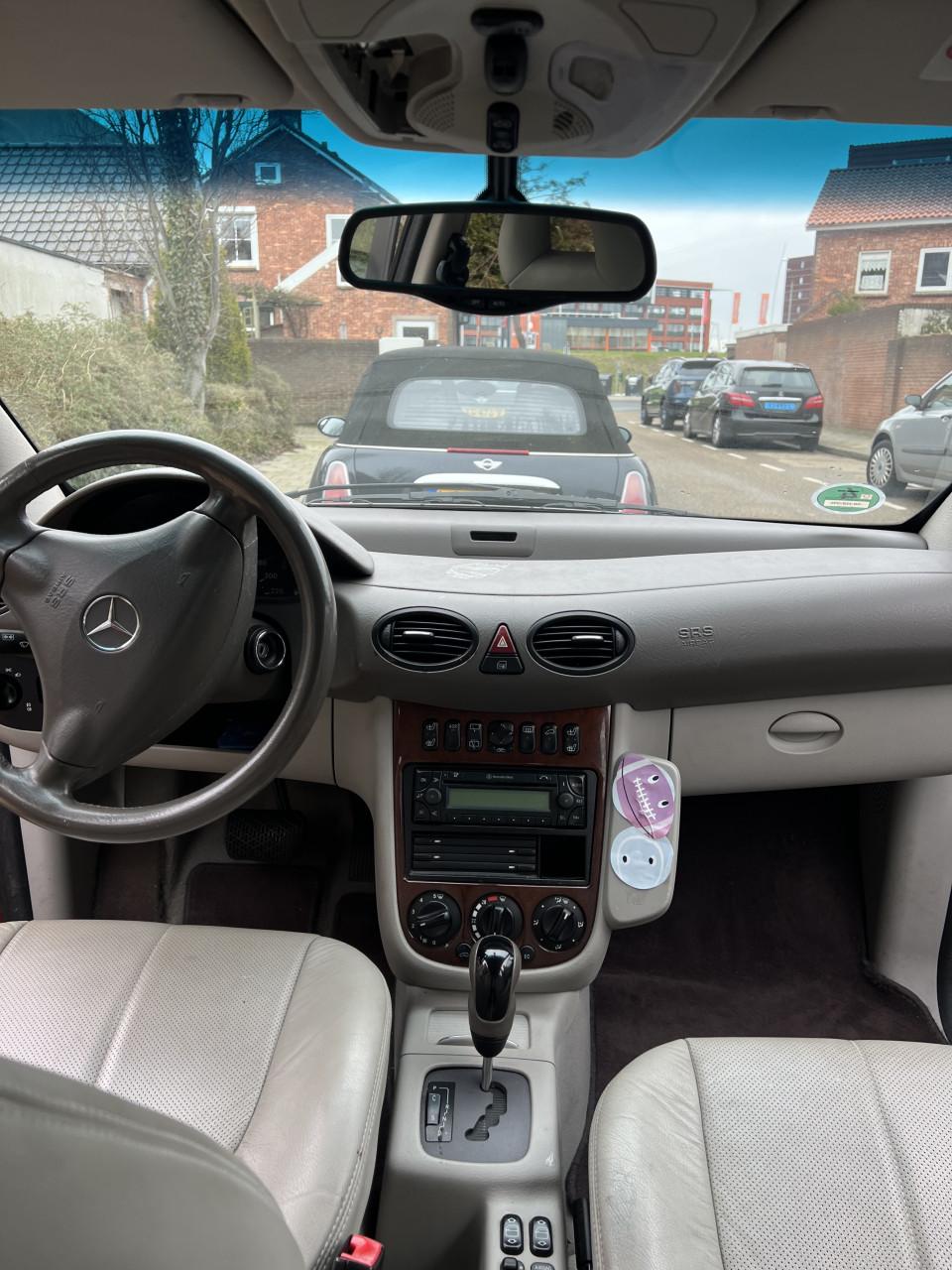 Mooie goed onderhouden Mercedes A klasse met vele opties