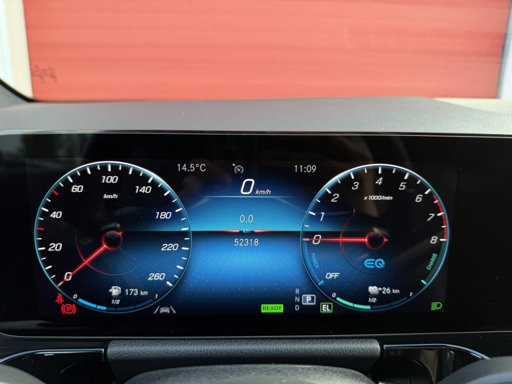 Mercedes-Benz Gla-klasse 250 e amg line | carplay | camera | rijklaar inclu