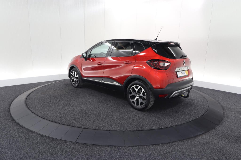 Renault Captur tce 120 edc intens | trekhaak | camera | navigatie | parkeer