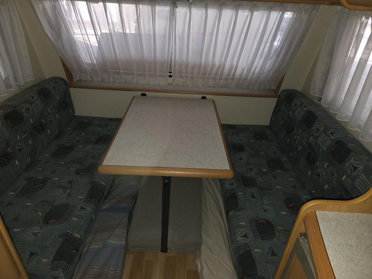 Caravan Hobby Excellent 400SB