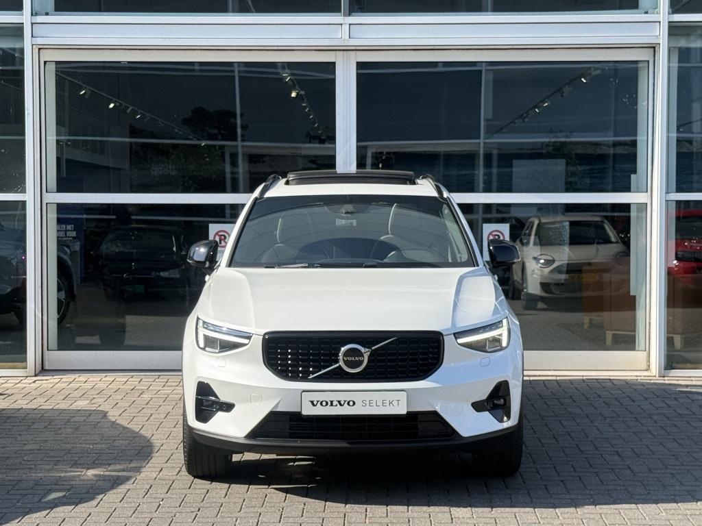 Volvo XC40 t5 262pk recharge ultimate dark| panodak| trekhaak| adap.cruise|