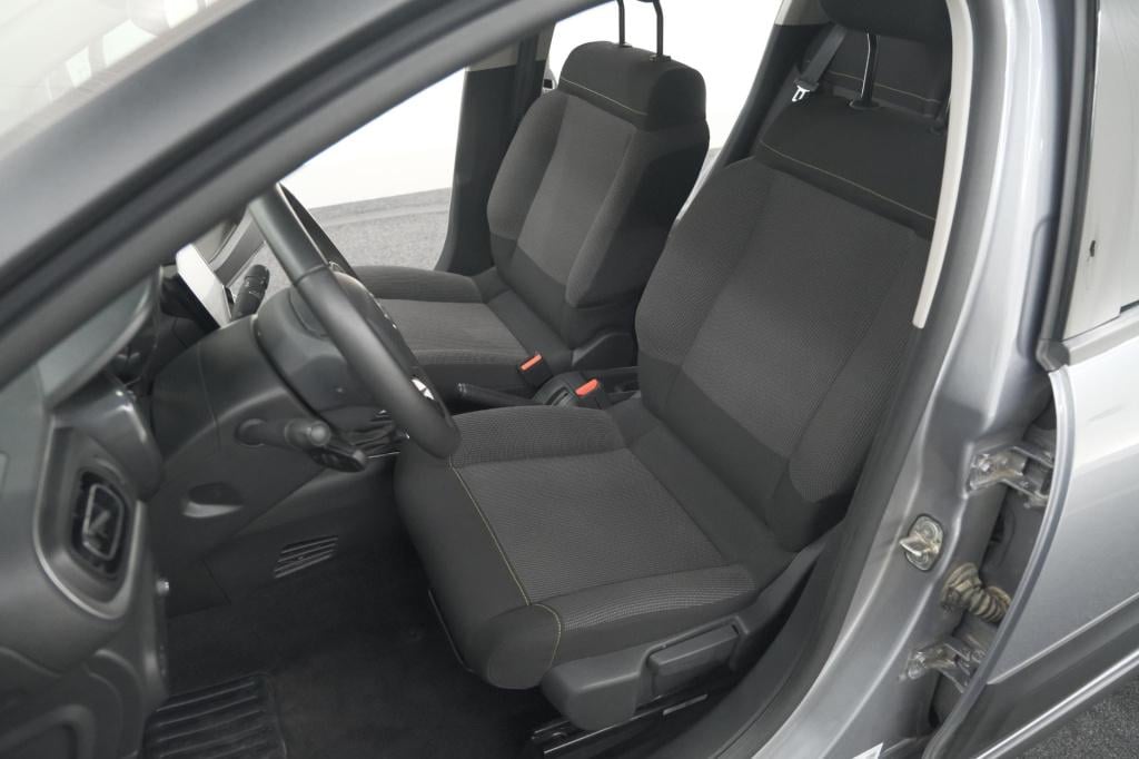 Citroen C3 puretech 110 max | keyless entry/start | camera | navigatie | pa