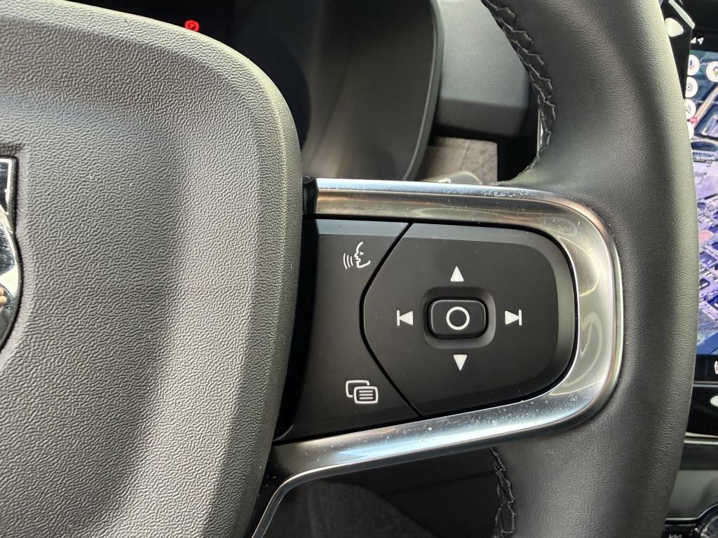 Volvo XC40 recharge ultra 252pk/ 70 kwh| panodak| 360camera| trekhaak