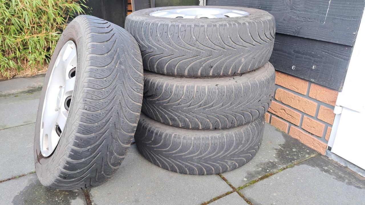 Winterbanden Saab 195-65-R15