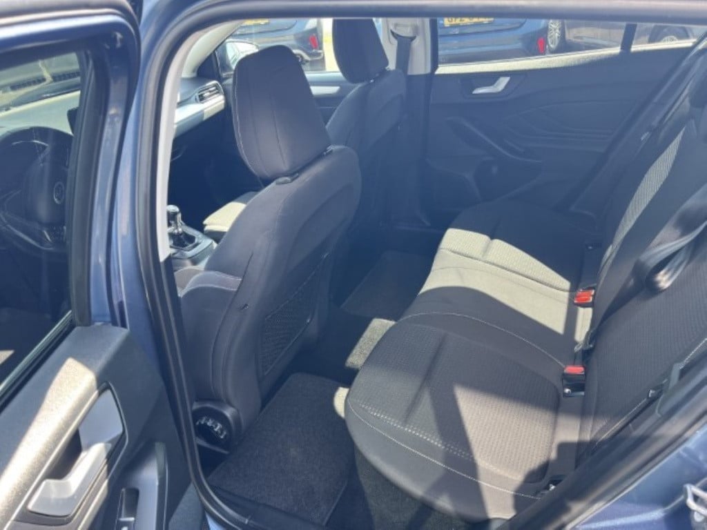 Lynk & Co 01 1.5 261pk phev , black edition , zwarte velgen , panodak , 360