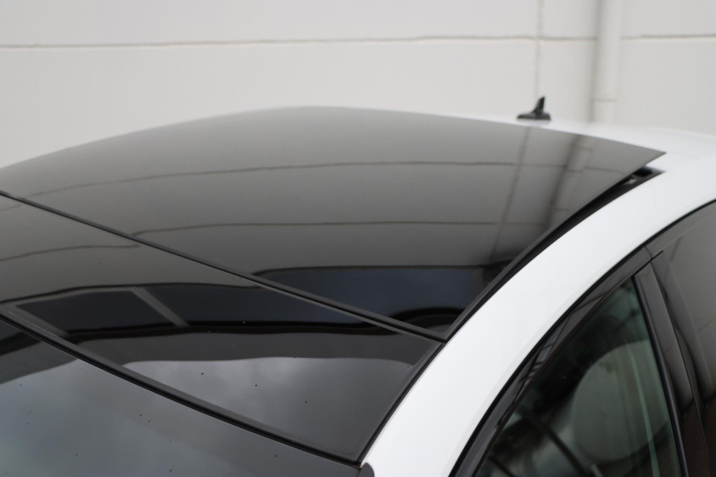 Audi S3 sportback 2.0 tfsi 310pk s tronic quattro edition one