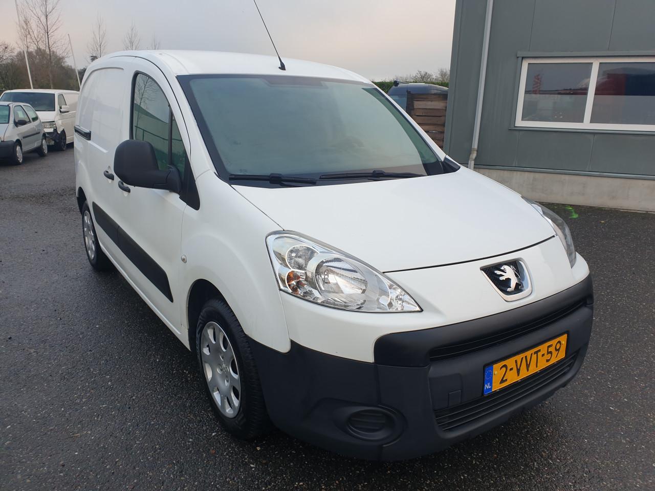PEUGEOT PARTNER 1.6  # NIEUWE A.P.K. #  2012