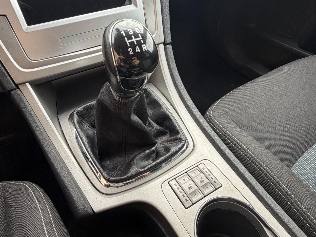 Ford Mondeo 1.6-16V Trend