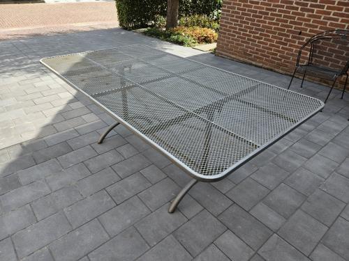 Tuintafel staal