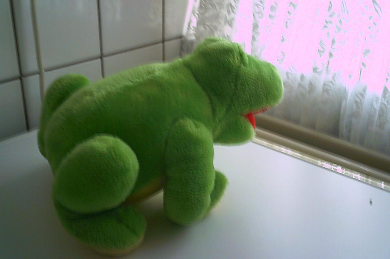 KWAKENDE nieuwe kikker knuffel - GEEN batterijen nodig !