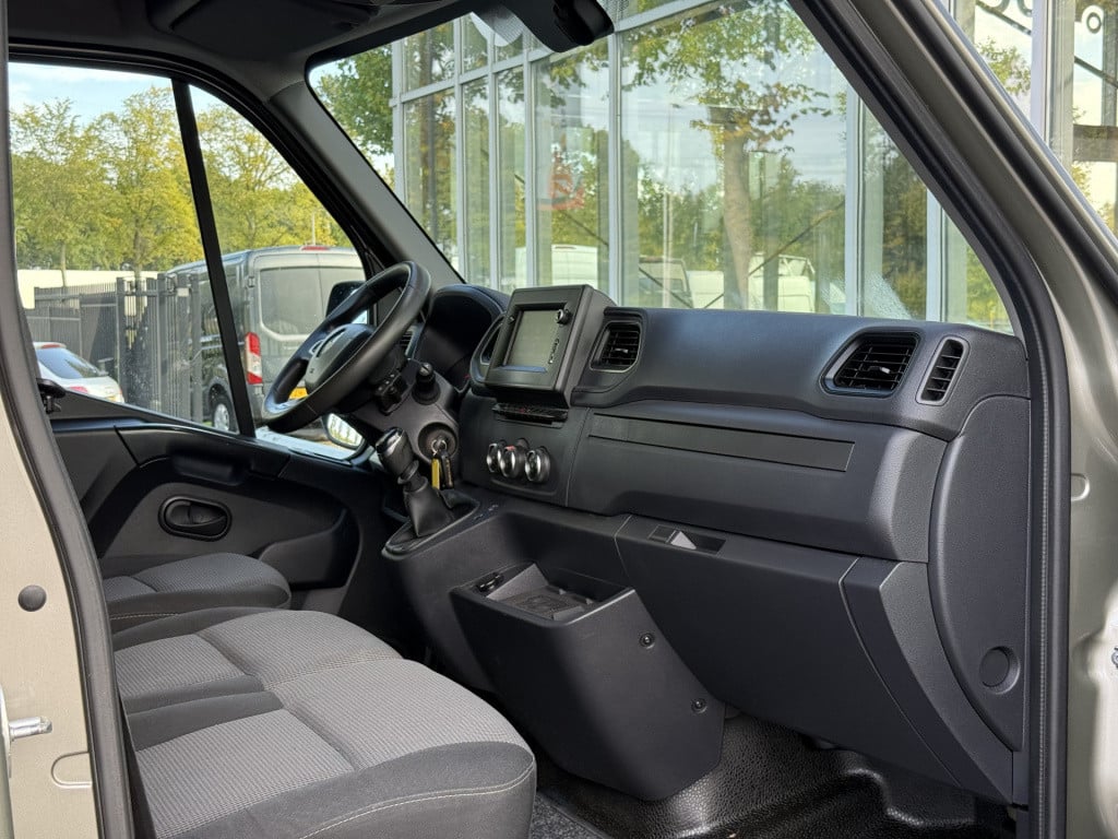 Renault Master t35 2.3 dci 150 l2h2 zb edition | nl-auto | 18'' sportvelgen