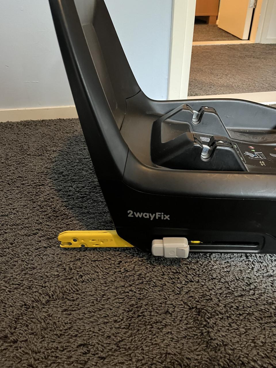 Maxi-Cosi Pebble Plus I-Size met 2wayFix base