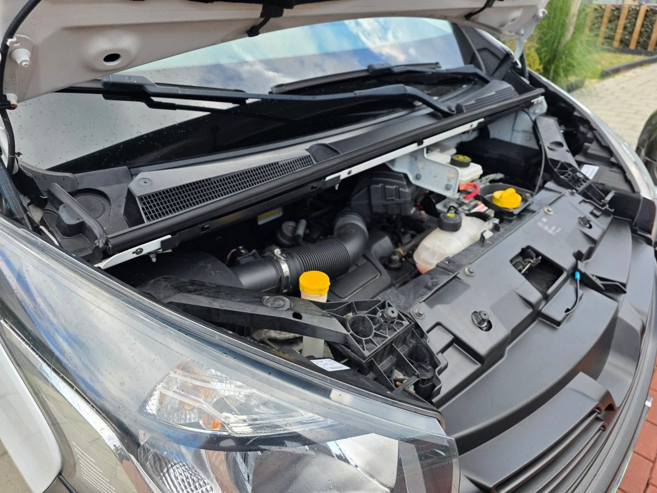 Renault Trafic 1.6 Dci L2H1 Bj 2015