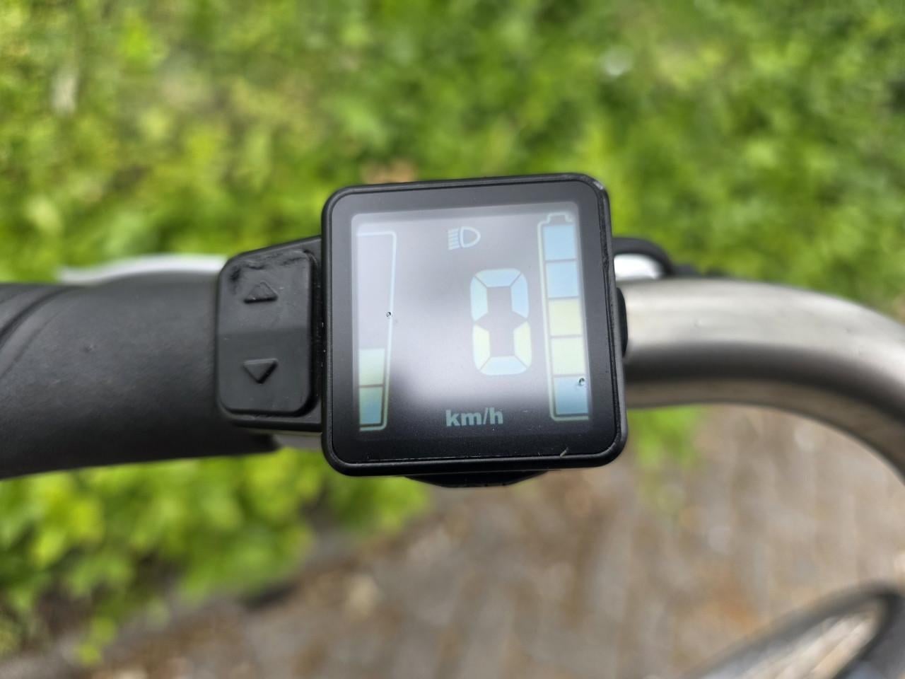 Zo goed als nieuwe Batavus Entree elektrische lage instap fiets