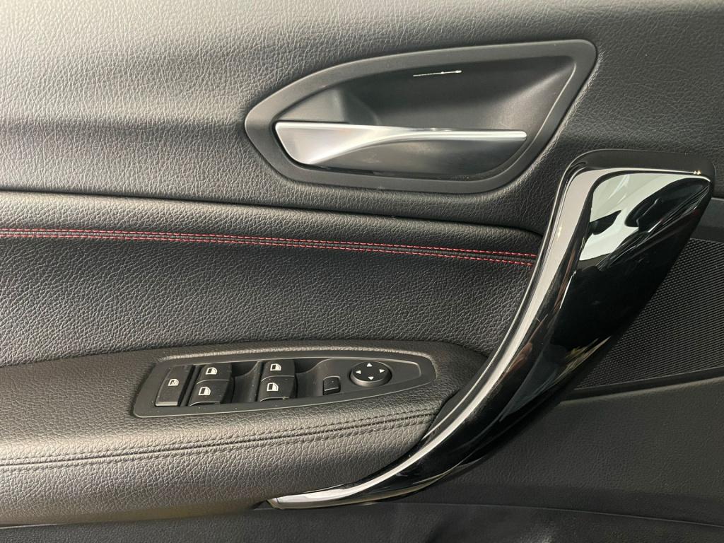 BMW 1 Serie 125i edition m sport shadow high executive