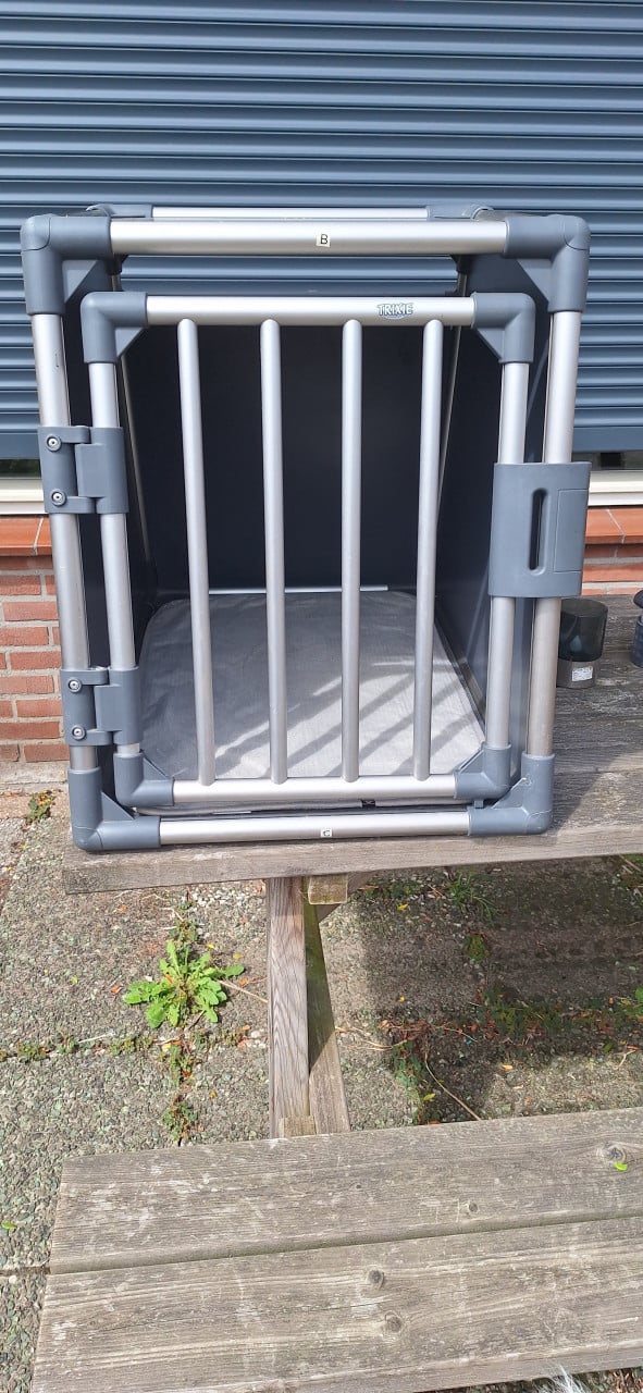 Trixie transportbox M ( autobench)