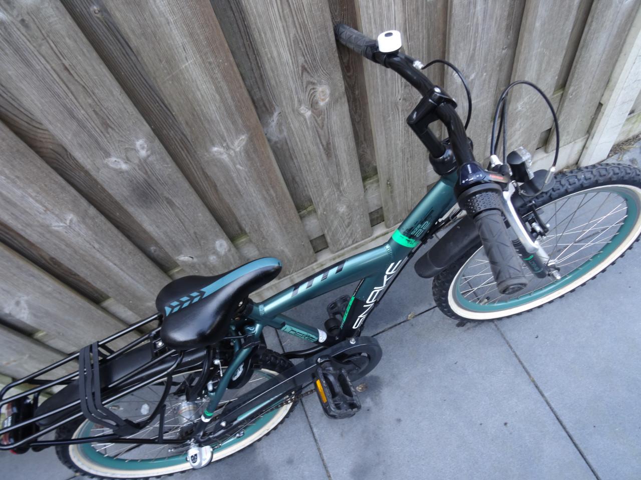 Loekie Snake Kinderfiets – 22 inch – 3 Versnellingen 🚲✨