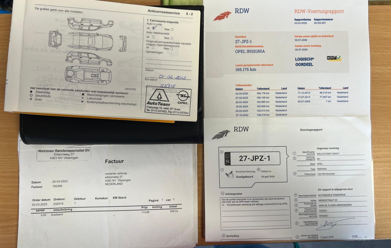 Opel Insignia 2.0 T Cosmo-AUTOMAAT/NAVI/HALFLEER
