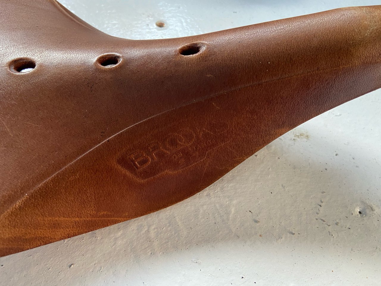 Zadel Brooks b17 promax zadelpen Brookszadelsleutel
