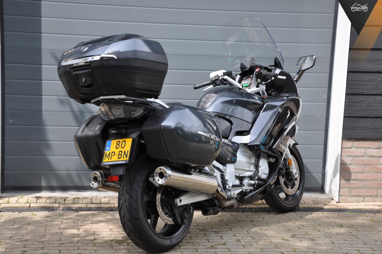 Yamaha FJR 1300, zeer compleet 2021