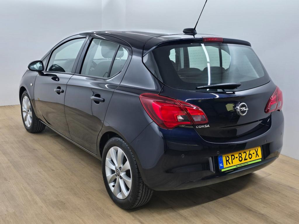 Opel Corsa occasion 1.4 favourite | donkerblauw | tweedehands opel corsa | 