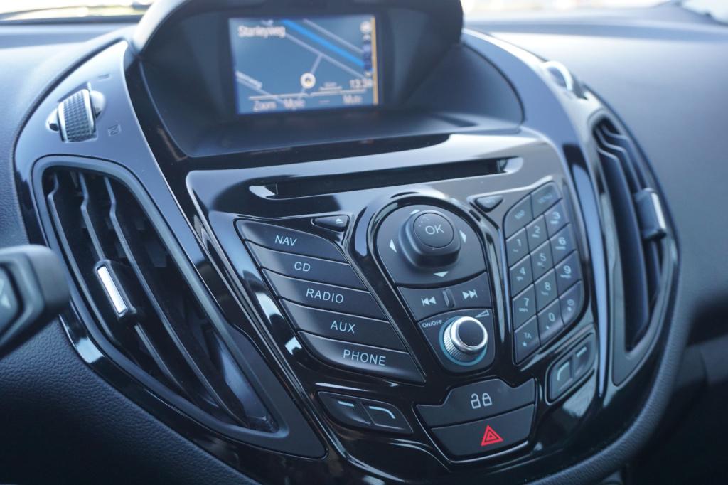 Ford B-max 1.6 ti-vct titanium automaat - climate / navi / cruise / parkeer