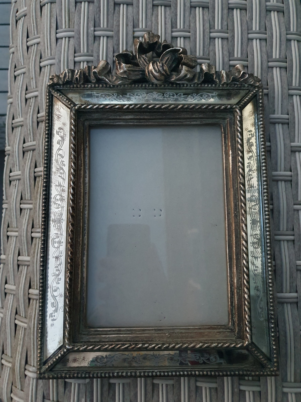 Mooie vintage spiegelglas fotolijst in nette staat...