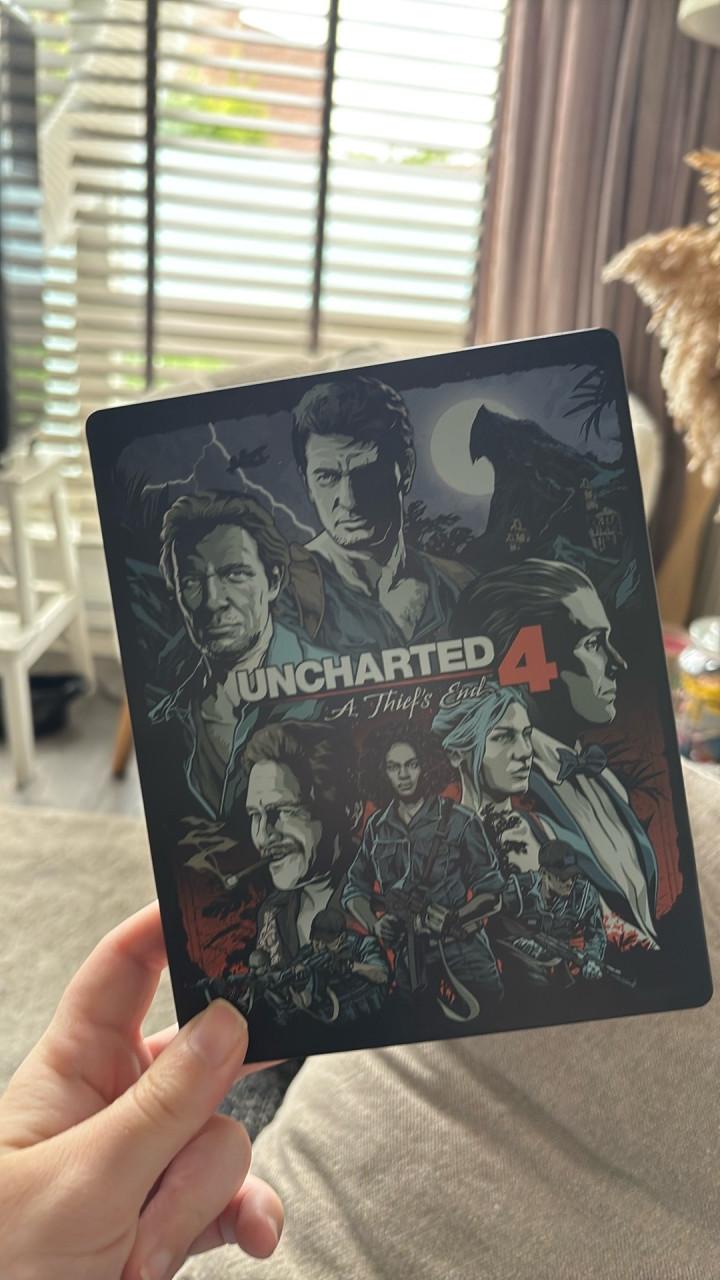 Uncharted 4: a thief’s end PS4