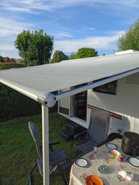 Thule zakluifel goede staat luifel