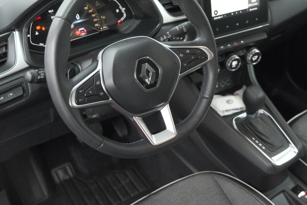 Renault Captur mild hybrid 140 edc techno | navigatie | camera | parkeersen