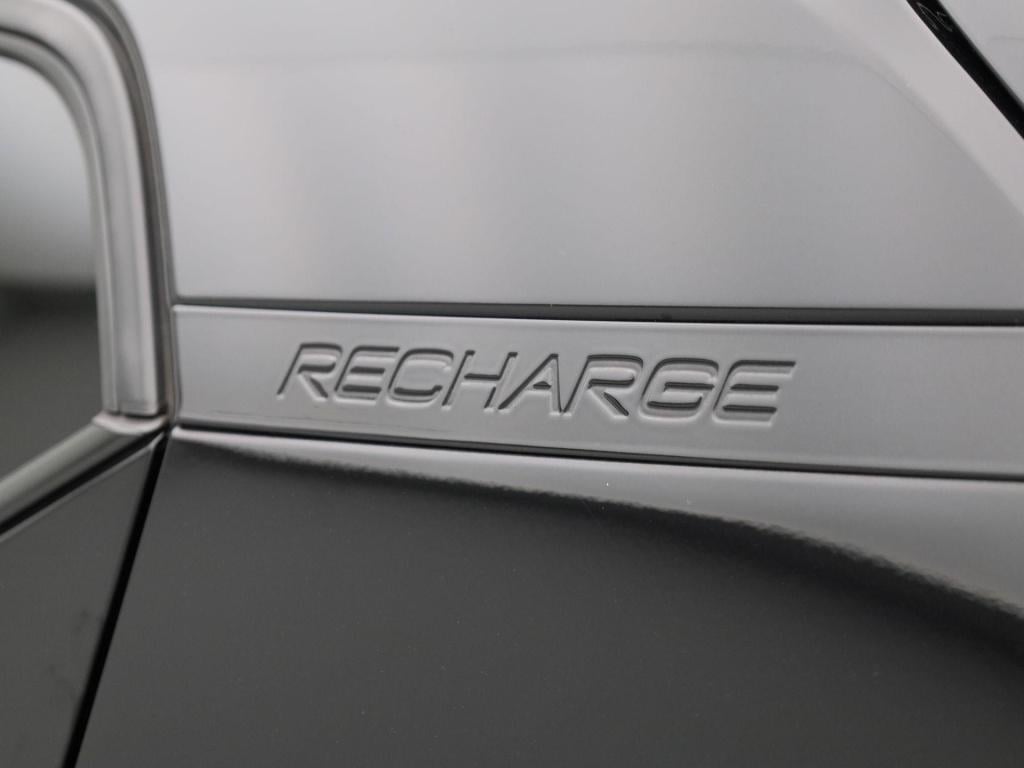 Volvo XC40 recharge core 70 kwh | automaat | apple carplay / android auto |