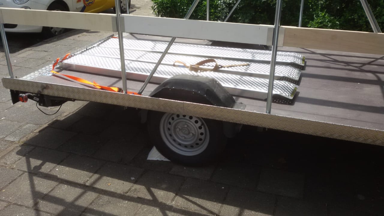 (motor)trailer met huif