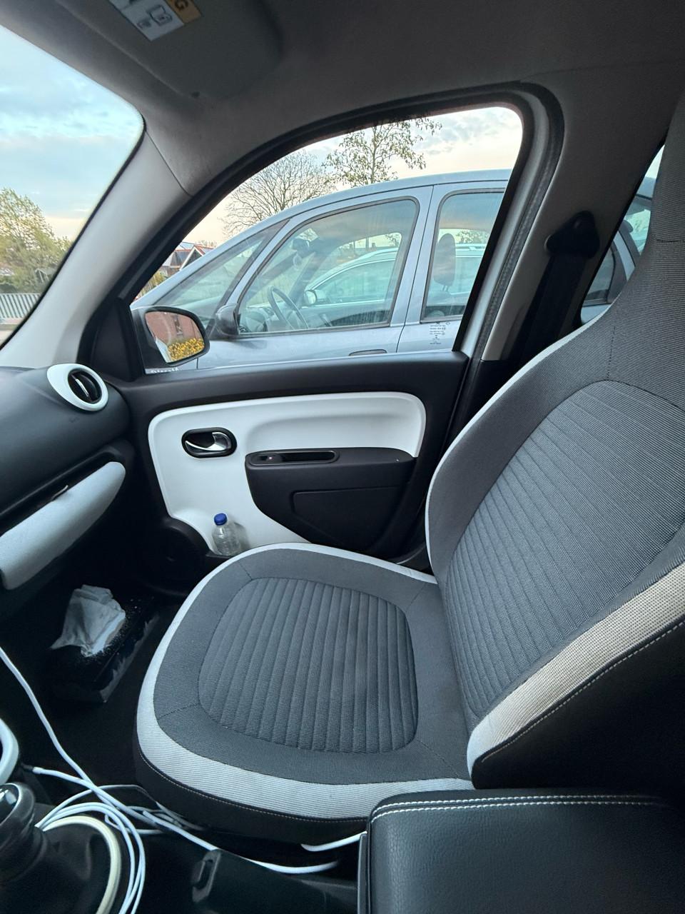 Renault Twingo nog maar 150d.km!