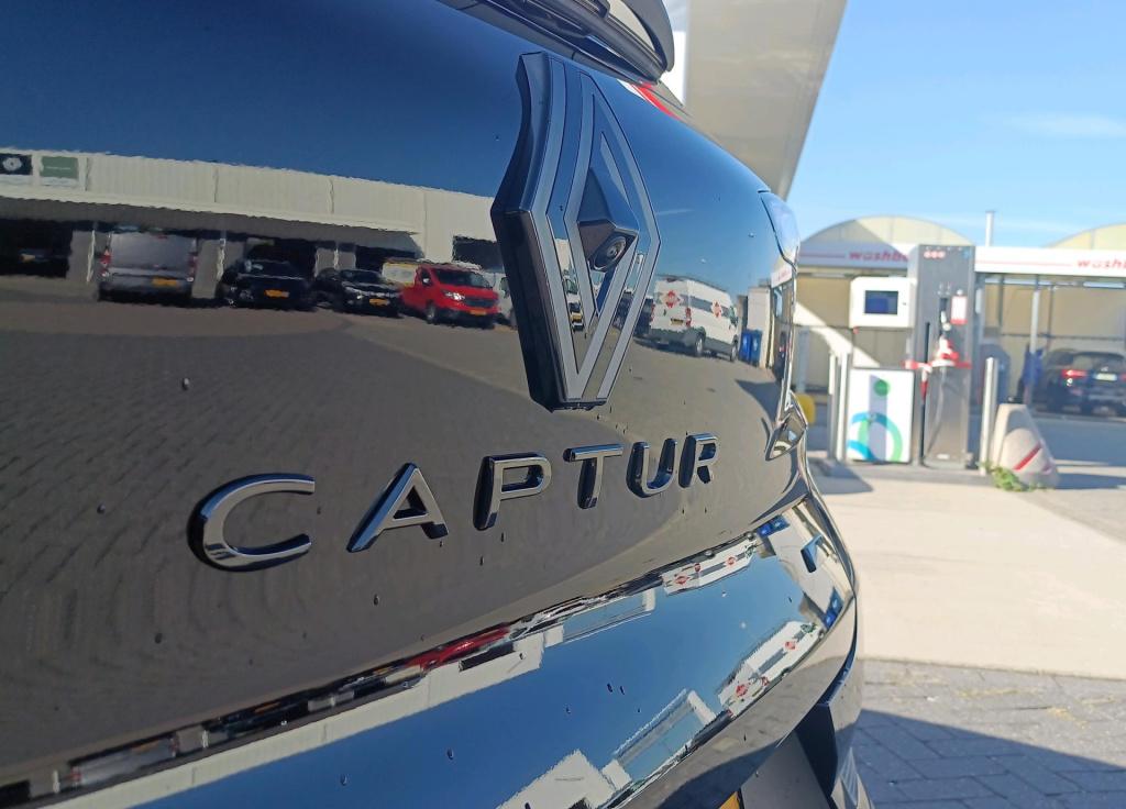 Renault Captur 1.8 e-tech full hybrid 160 esprit alpine