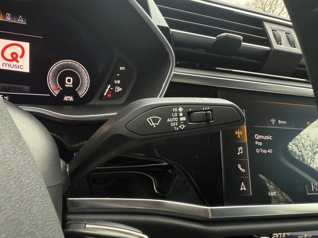 Audi Q3 35 tfsi pro line sport // dealeronderhouden //