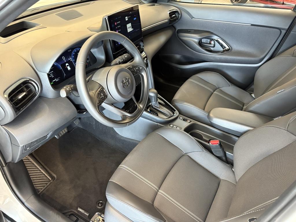 Toyota Yaris Cross 1.5 hybr 130 executive | premium pack |