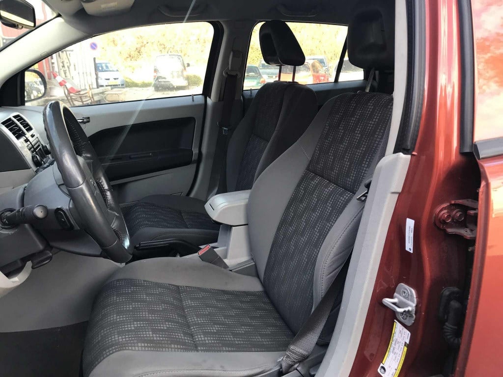 Dodge Caliber 1.8 sxt