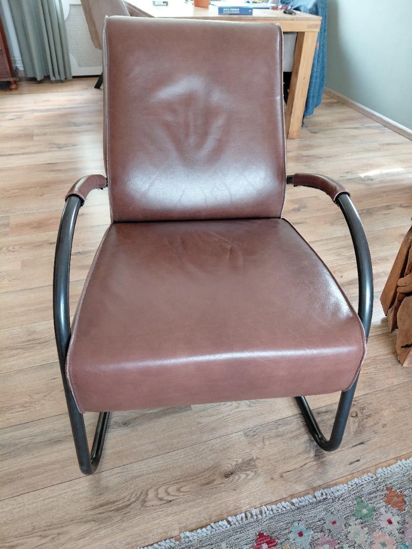 Leren stoelen
