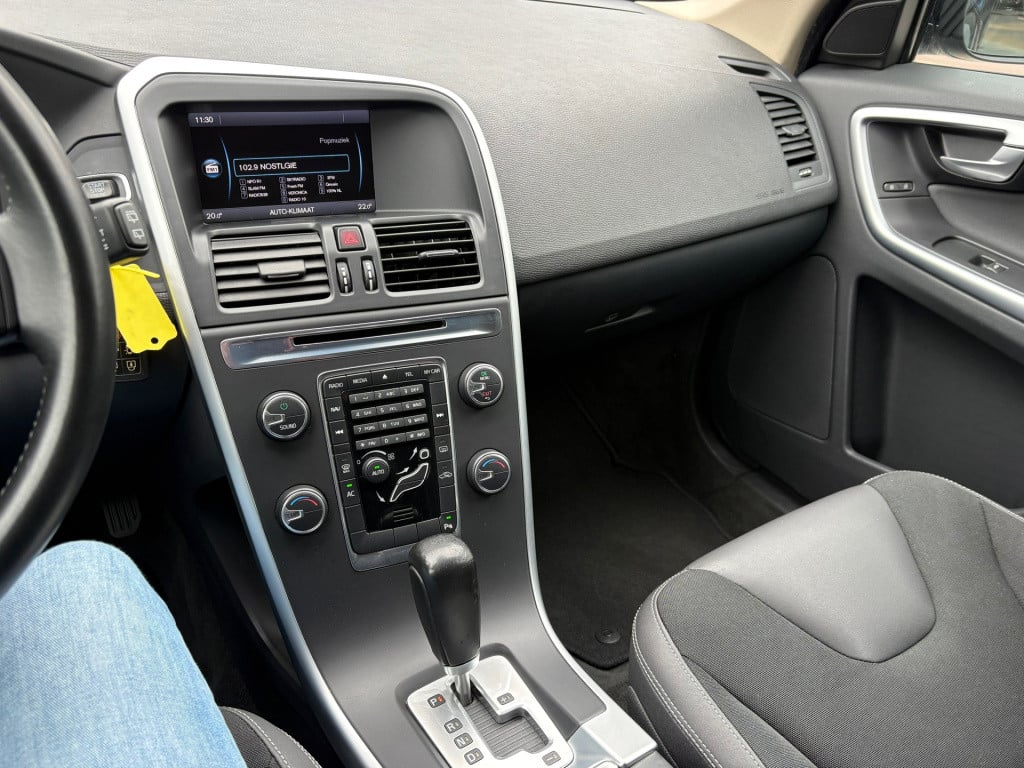 Volvo XC60 2.0 t5 kinetic