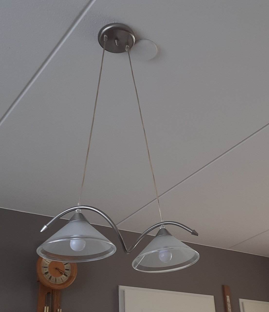 Lampenset staande lamp 2 hanglampen(alleen afhalen geen koeriersdiensten)