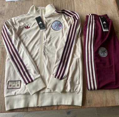 Ajax trainingspak terrace icon