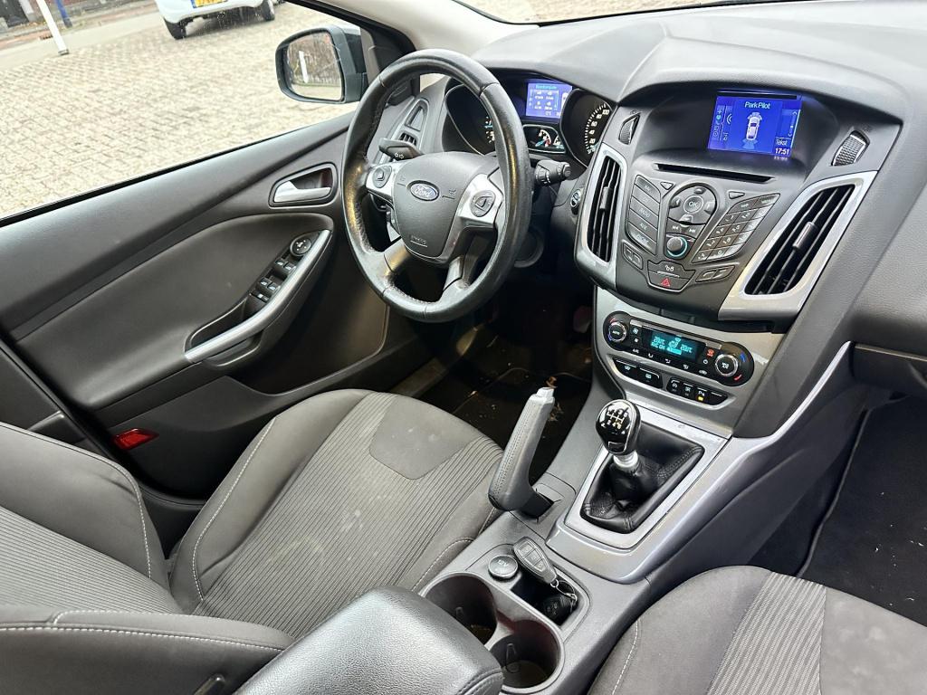 Ford Focus wagon 1.6 tdci econetic lease titanium