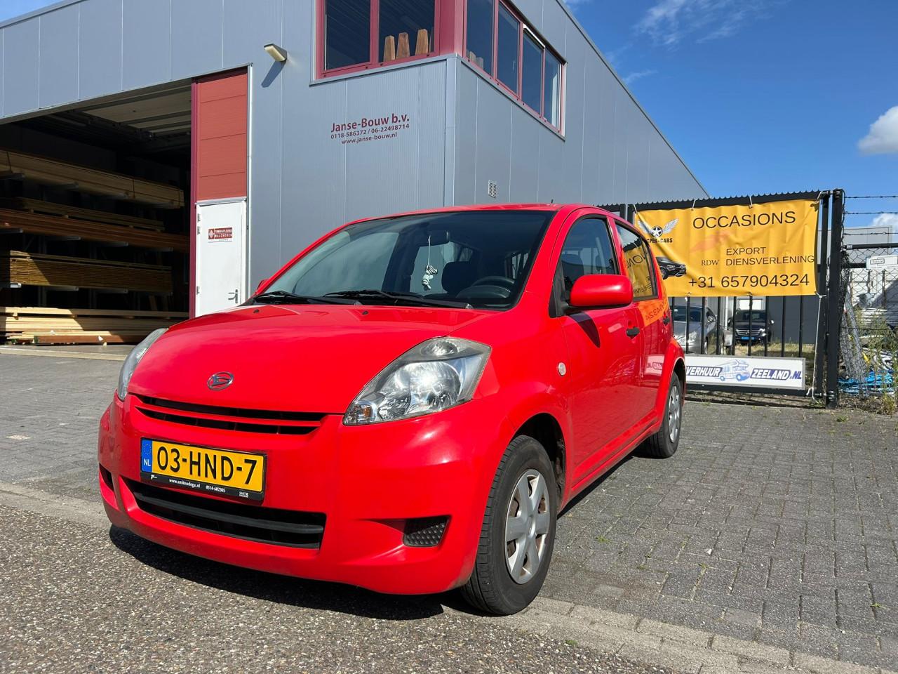 Daihatsu Sirion 2 1.0-12V Premium