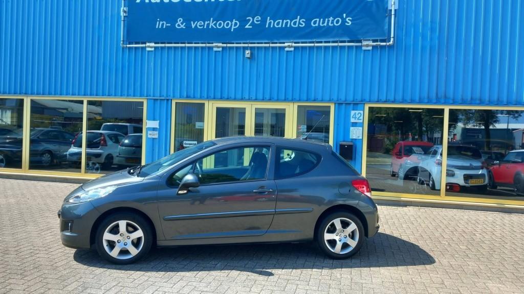 Peugeot 207 1.6 vti premiere