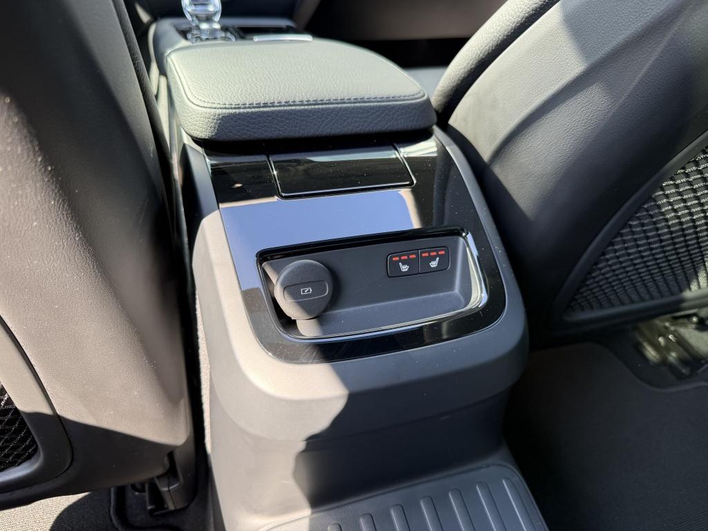 Volvo V60 t6 340pk recharge inscription| full options ! trekhaak