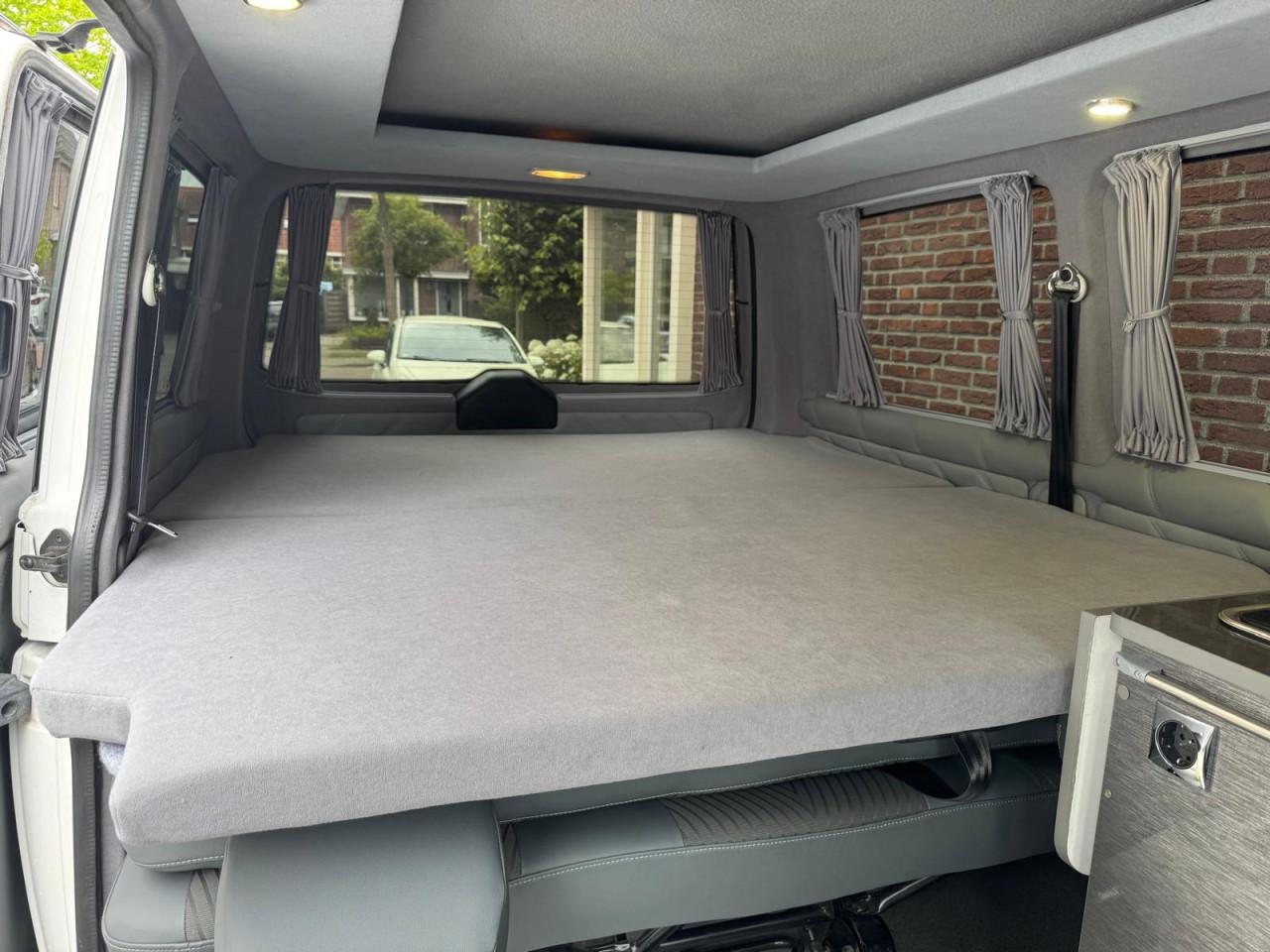 Volkswagen Transporter Camper T6 2.0TDI AUT/CLIMA/NAVI